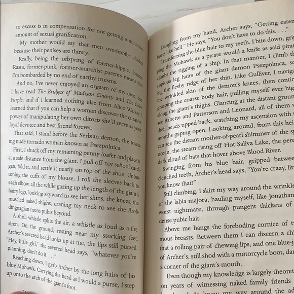 “Damned” Book by Chuck Palahniuk - Picture 3 of 3